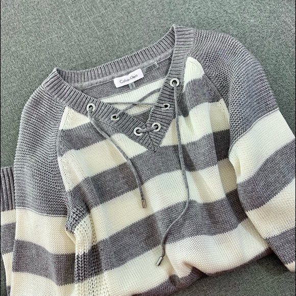 CALVIN KLEIN | Long-Sleeve Striped Tunic/ Sweater; Women’s Size M - Picture 1 of 7